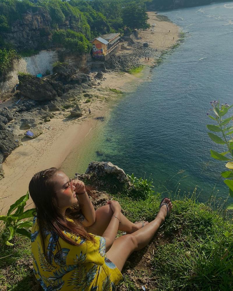 Balangan Beach Viewpoint bali-rent-car-with-driver-best-instagrammable-spot-in-bali (3)