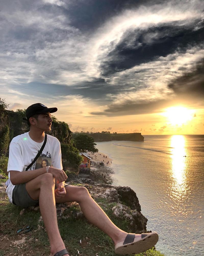Balangan Beach Viewpoint bali-rent-car-with-driver-best-instagrammable-spot-in-bali (4)