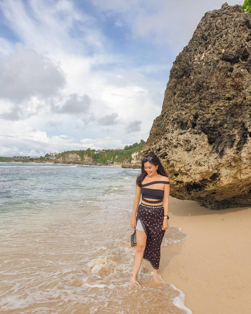 Bingin Beach bali-rent-car-with-driver-best-instagrammable-spot-in-bali (3)