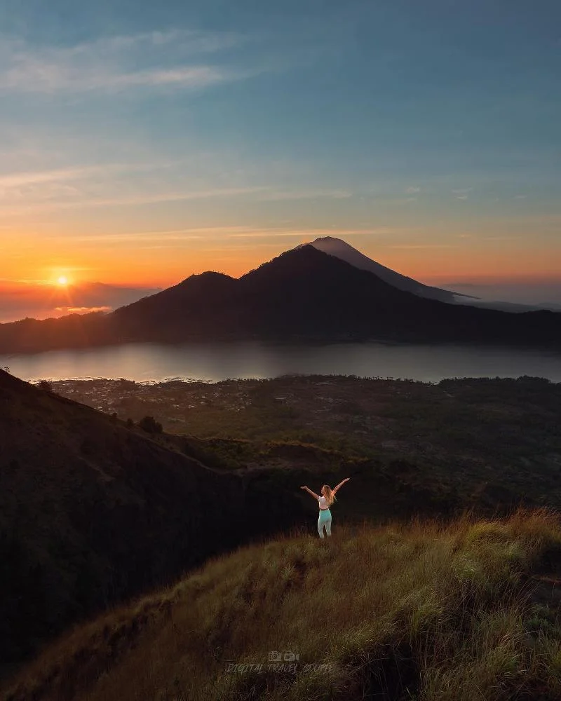 Gunung Batur bali-rent-car-with-driver-best-instagrammable-spot-in-bali (1)