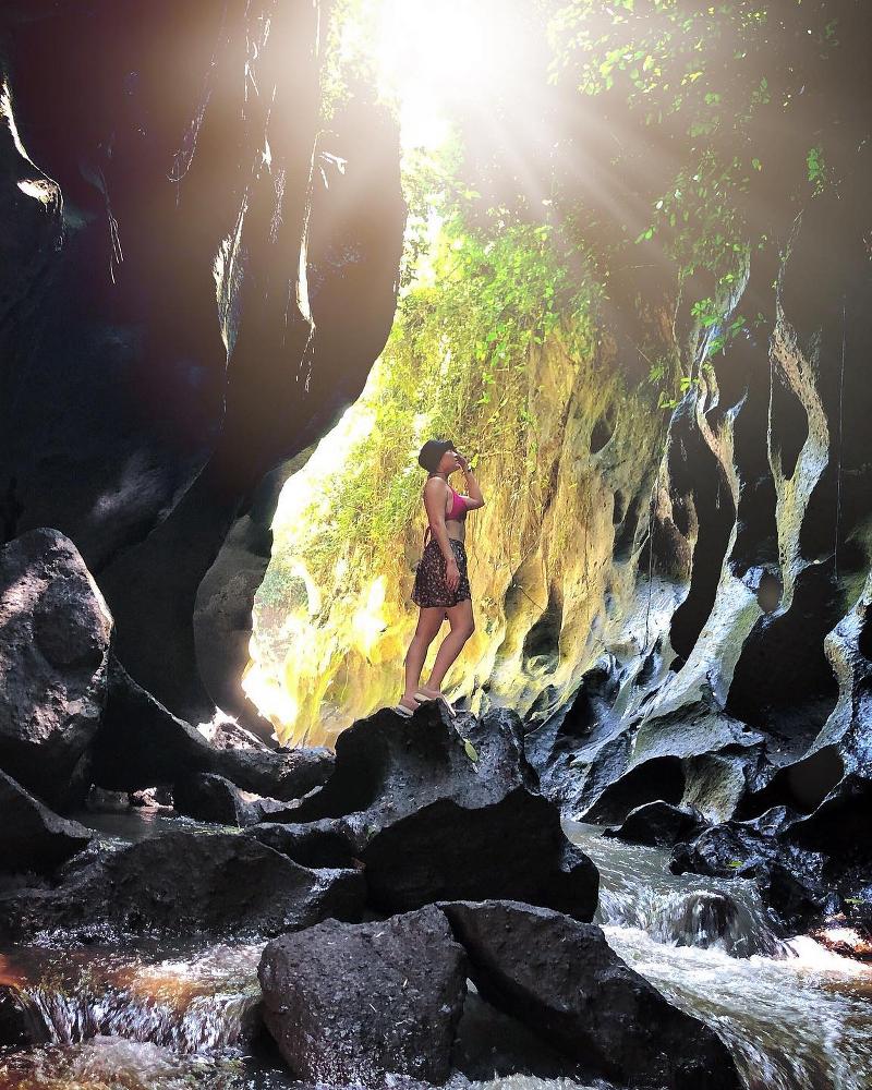 Hidden Canyon Beji Guwang bali-rent-car-with-driver-best-instagrammable-spot-in-bali (2)