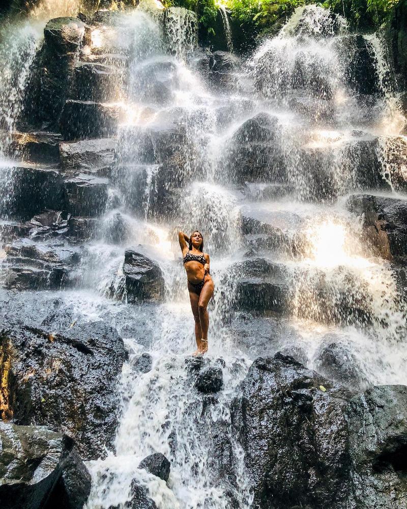 Kanto Lampo Waterfall bali-rent-car-with-driver-best-instagrammable-spot-in-bali (3)