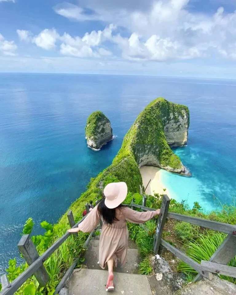 Nusa Penida – Kelingking Beach (From Above)