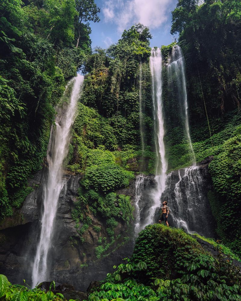 Sekumpul Waterfall bali rent car with driver best instagrammable spot in bali (5)
