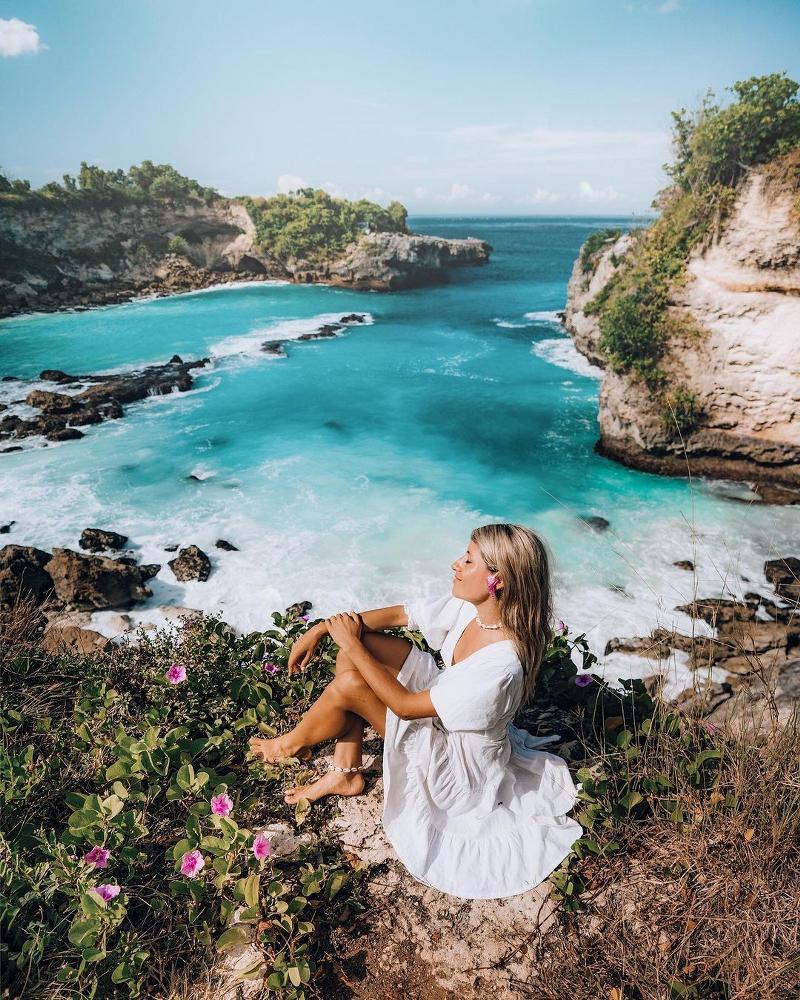 Blue Lagoon Nusa Ceningan bali-rent-car-with-driver-best-instagrammable-spot-in-bali (1)