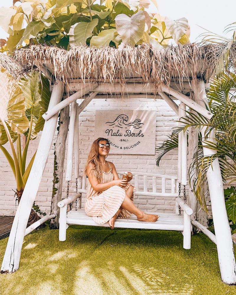 Nalu Bowls bali-rent-car-with-driver-best-instagrammable-spot-in-bali (1)