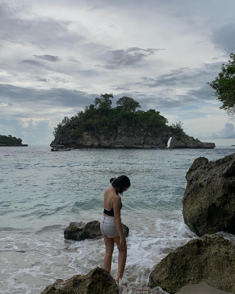 Nusa Penida – Crystal Bay bali-rent-car-with-driver-best-instagrammable-spot-in-bali (3)