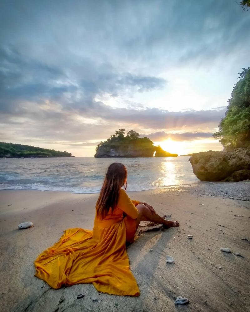 Nusa Penida – Crystal Bay bali-rent-car-with-driver-best-instagrammable-spot-in-bali (4)