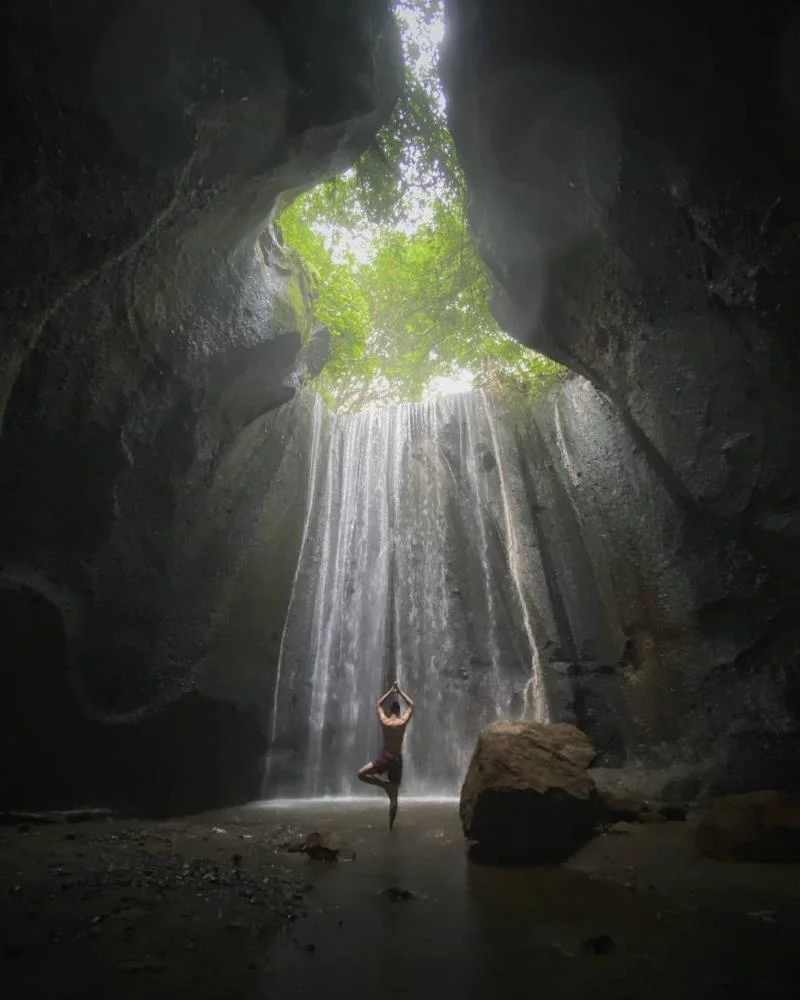 Tukad Cepung Waterfall bali-rent-car-with-driver-Experience-and-Activities-Tour (3)