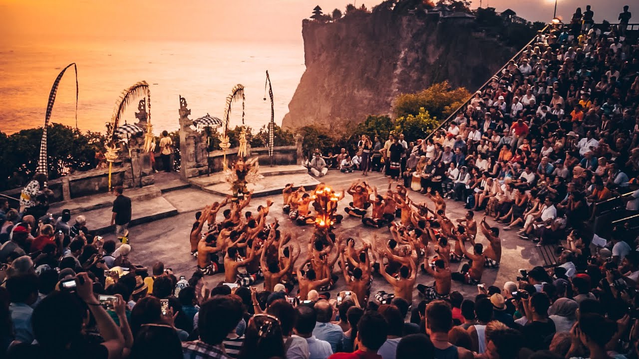 Affordable Car Rental with Personal Driver in Uluwatu, Bali: The Ultimate Way to Discover the Island