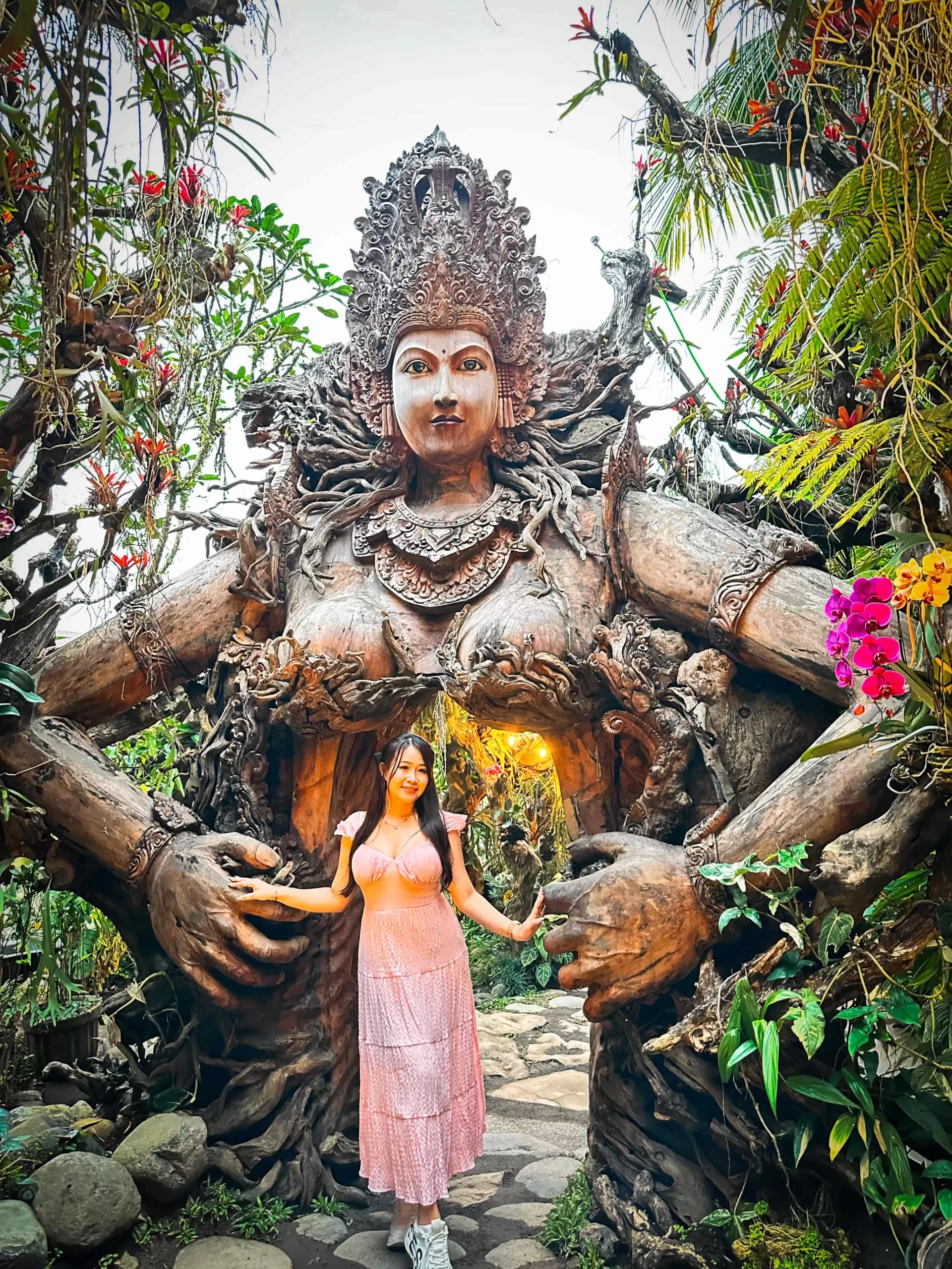 Explore Baliโs Sari Timbul Art Gallery โ A Must-Visit Destination for Your Bali Holiday